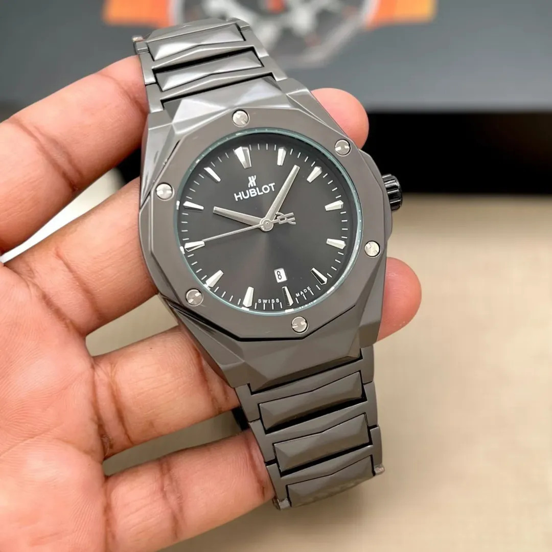 Hublot Geneve Butterfly Lock Chain Watch | Black